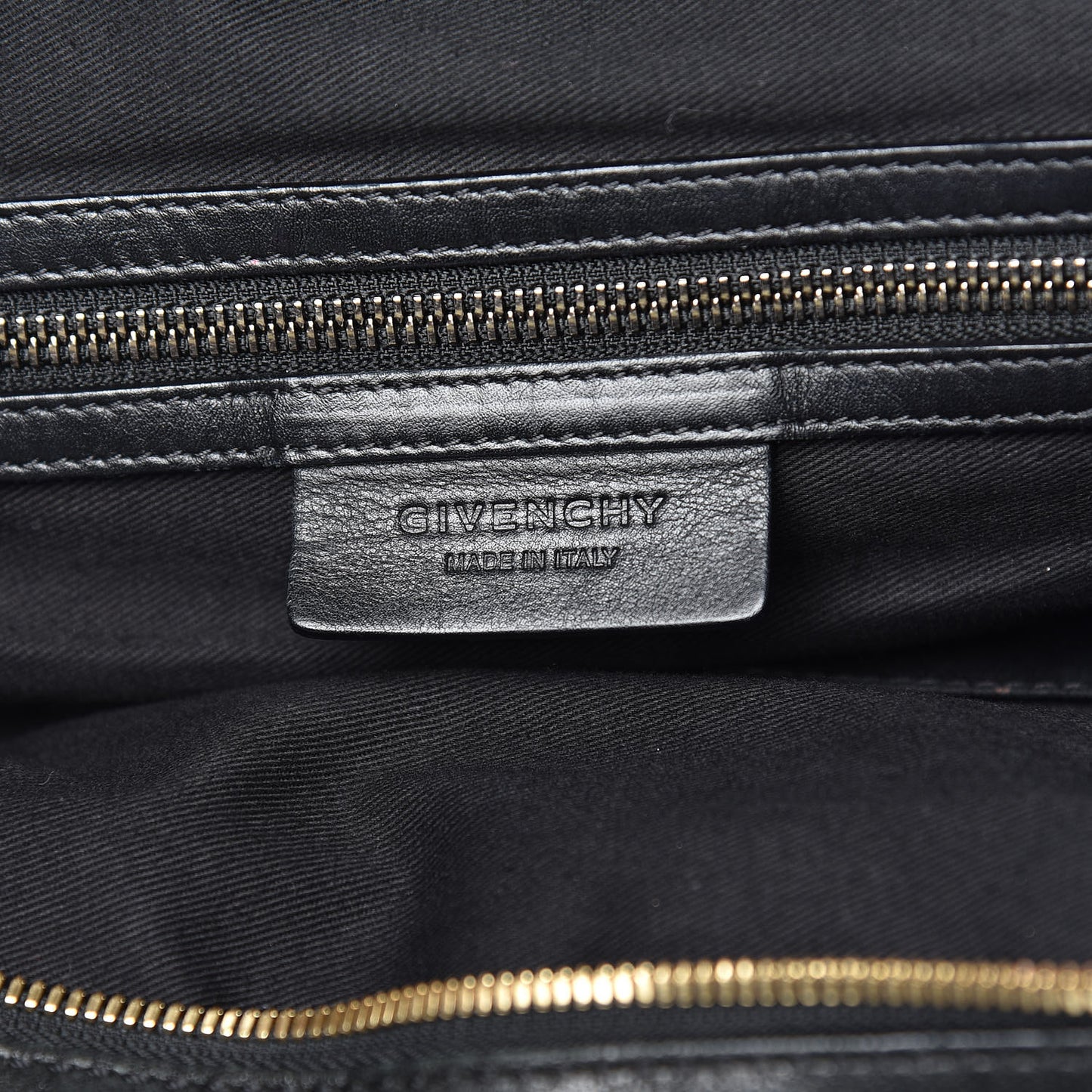 Lambskin Studded Medium Nightingale Black