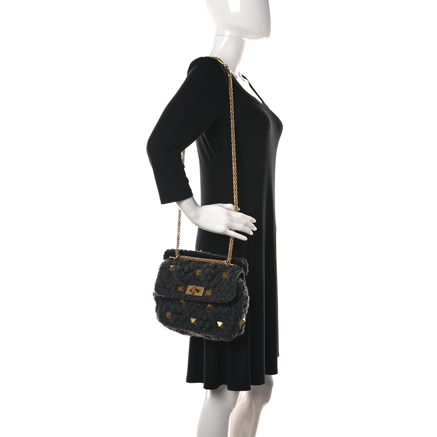 Cashmere Knit Medium Roman Stud Shoulder Bag Grey
