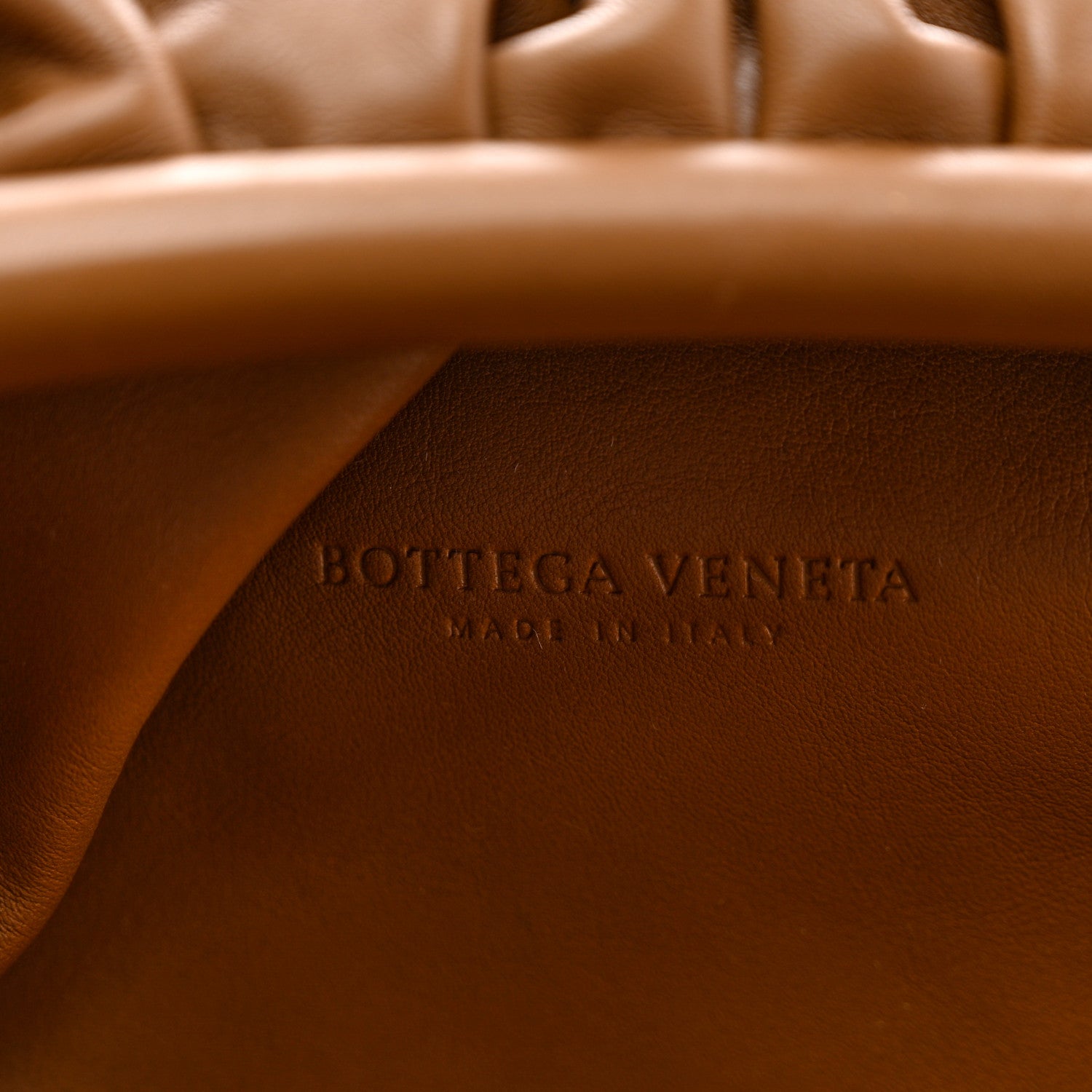 Bottega Veneta Smooth Butter Calf The Pouch Oversized Clutch Cammello 6 of 7