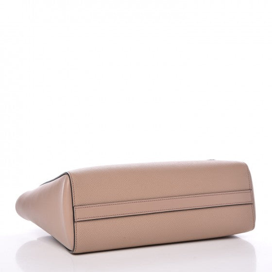 Saffiano Soft Calfskin Small Zippered Tote Cipria