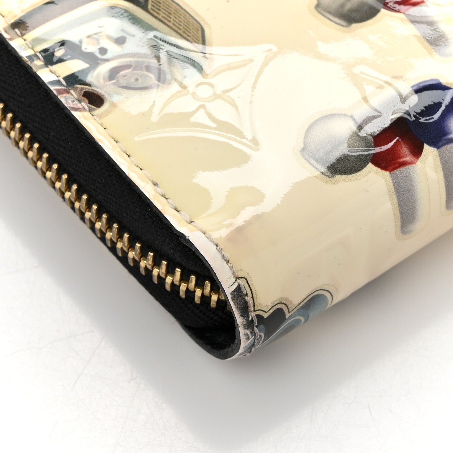 Louis Vuitton Vernis Stickers Zippy Wallet 12 of 13