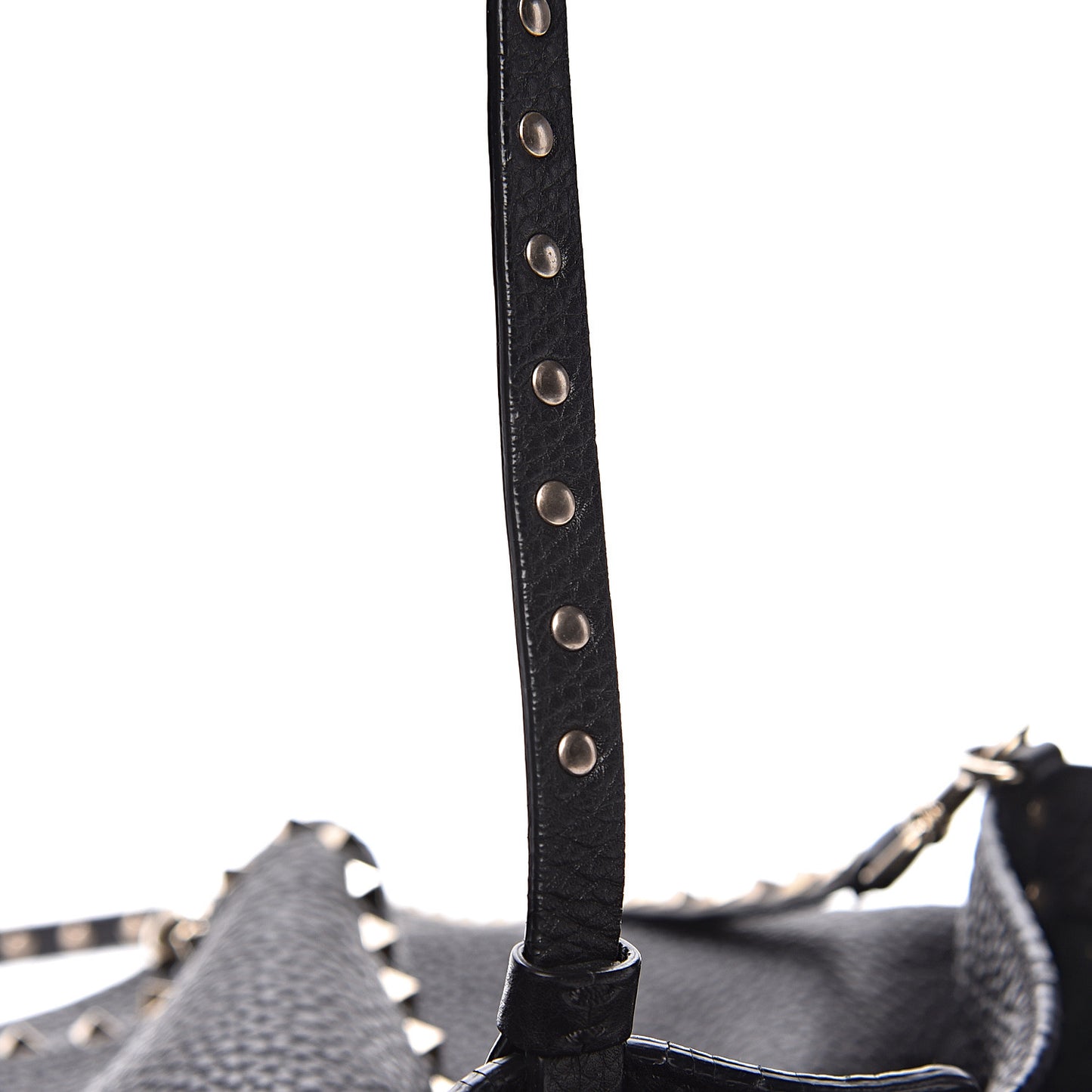 Pebbled Calfskin Medium Rockstud Tote Black