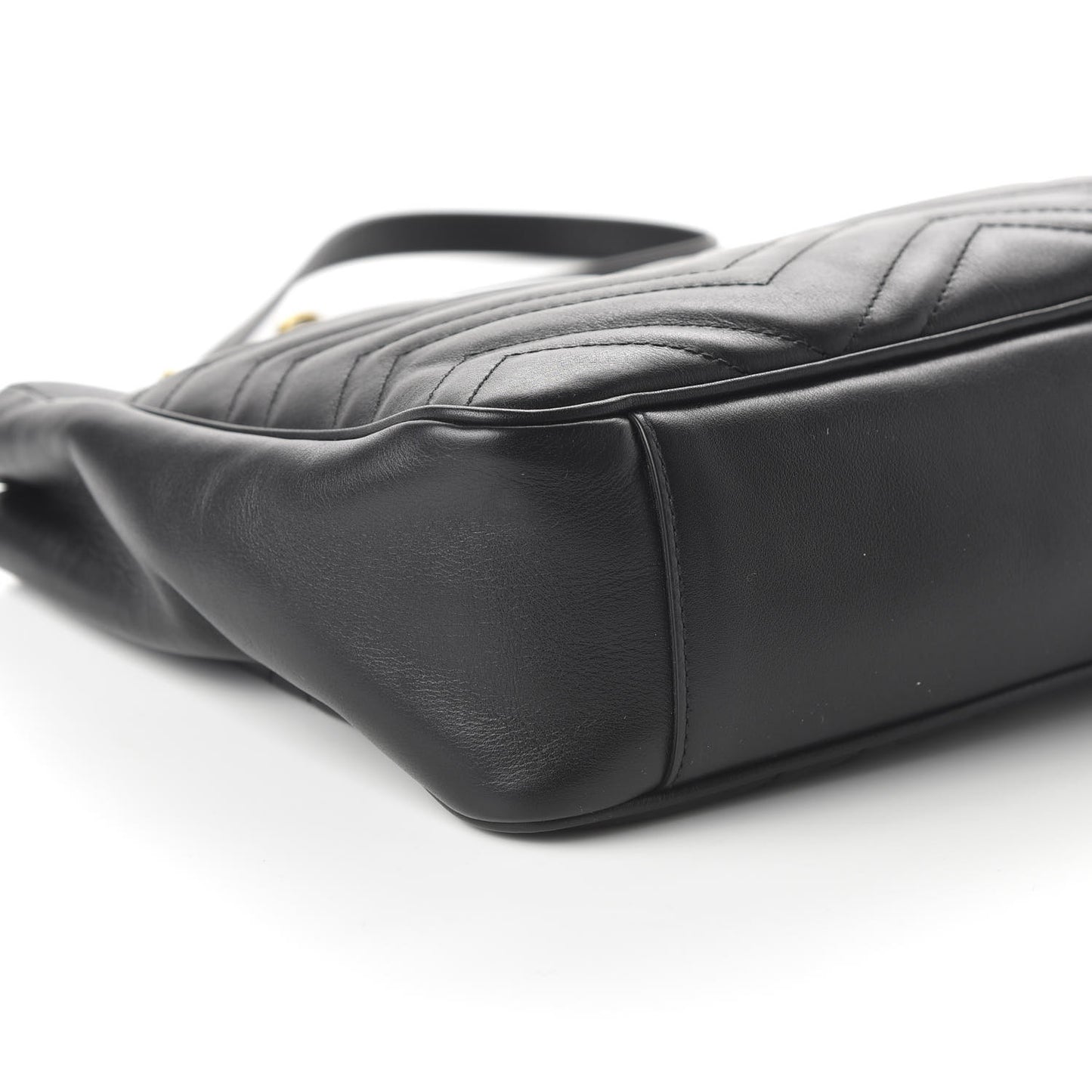 Calfskin Matelasse Medium GG Marmont Open Top Shoulder Bag Black