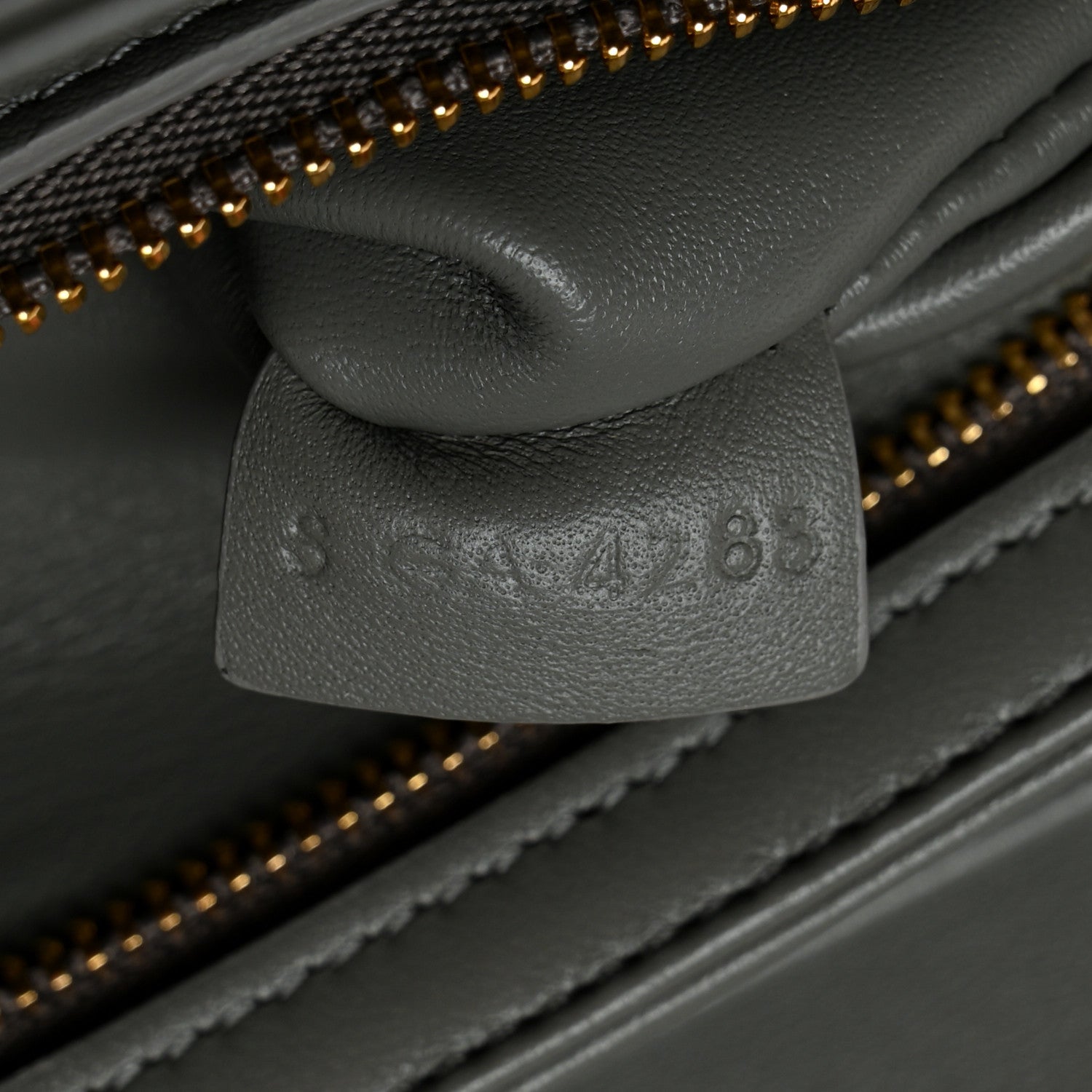 Celine Shiny Calfskin Medium Triomphe Pebble 7 of 10