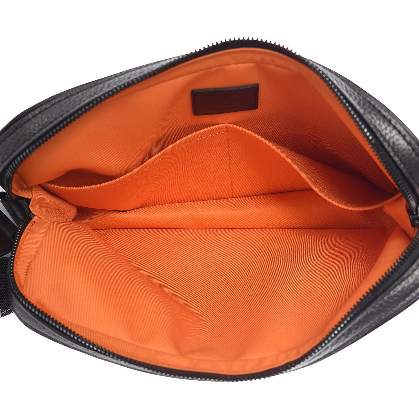Taurillon Alpha Messenger Bag Dark Silver