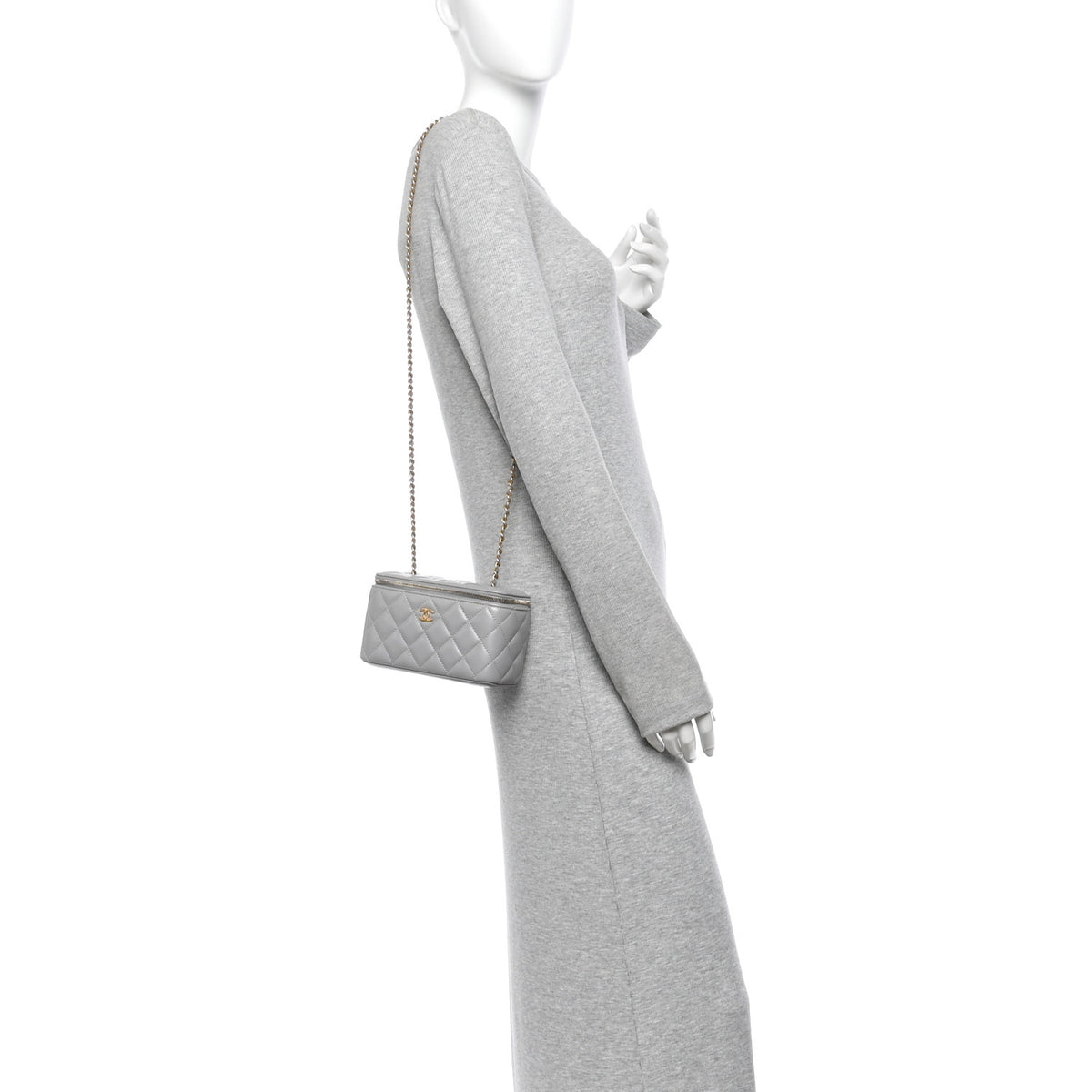 Lambskin Quilted Small Pearl Crush Vanity Case With Chain Grey