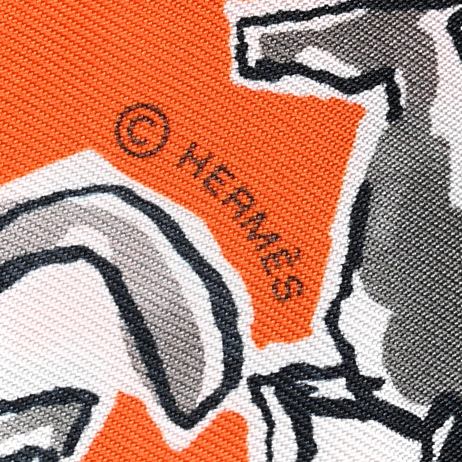 Hermes Silk Chevaux En Liberte Twilly Orange Gris Argent 4 of 6