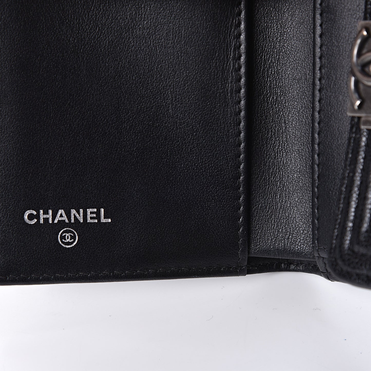 Caviar Quilted Compact Boy Wallet Black