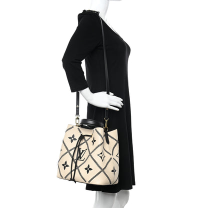 Louis Vuitton Empreinte Monogram Giant Broderies Neonoe MM Cream Black 2 of 10