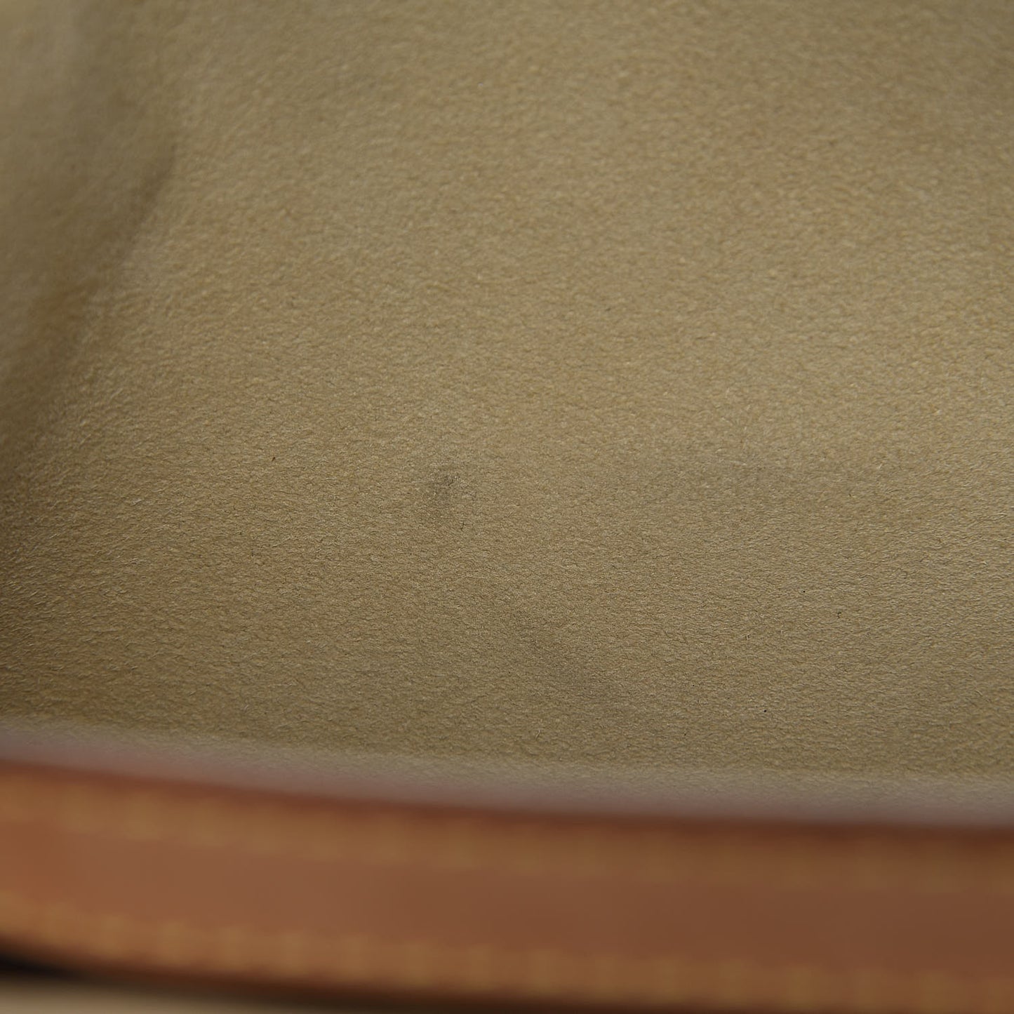 Monogram Beverly MM