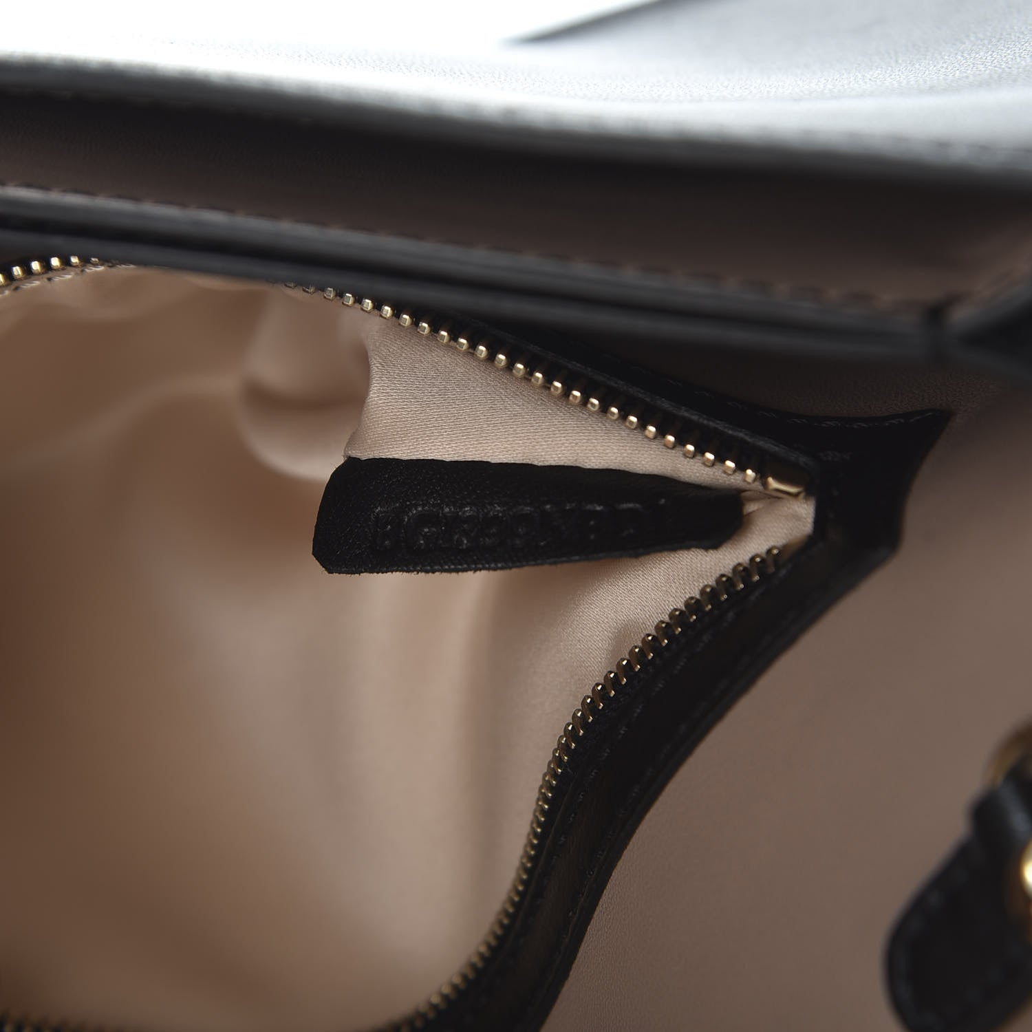 Valentino Garavani Nappa Rockstud Wristlet Clutch Black 8 of 9