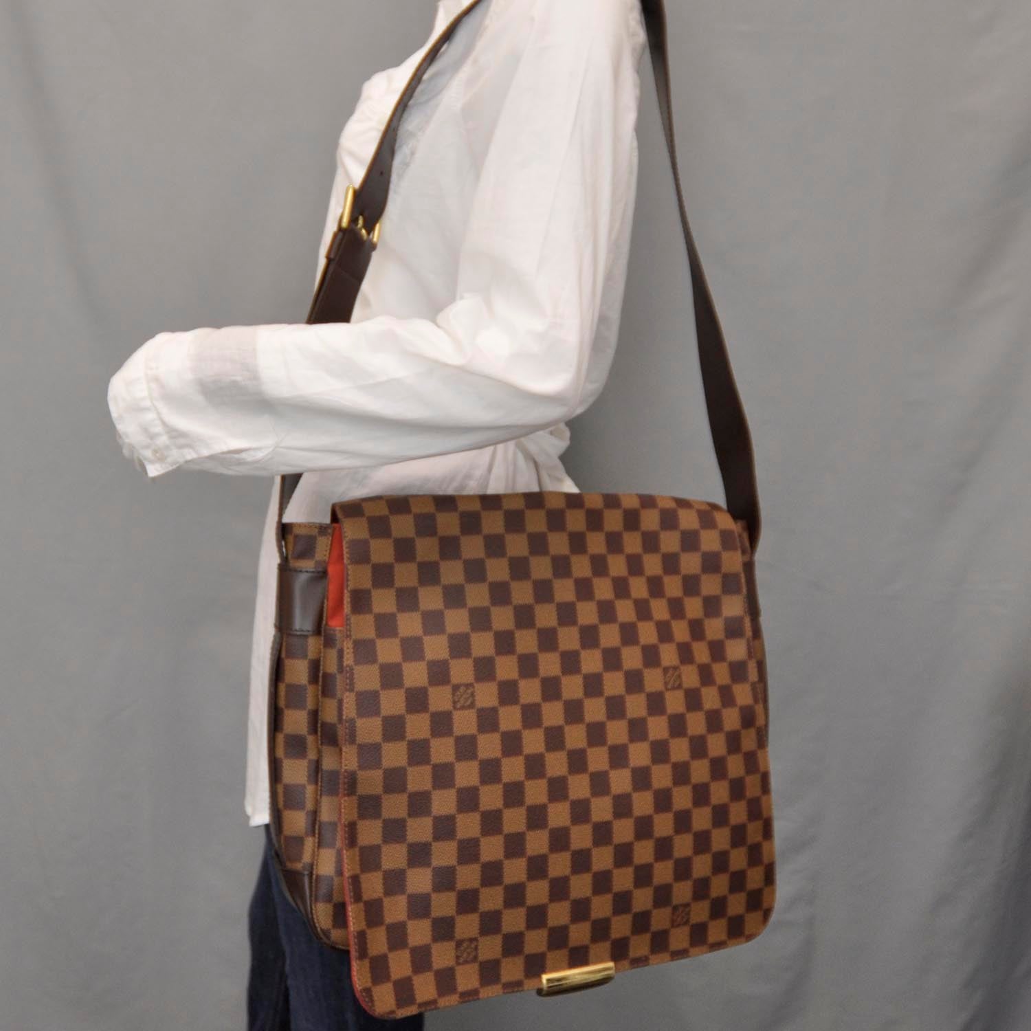Louis Vuitton Damier Ebene Bastille Messenger 2 of 7