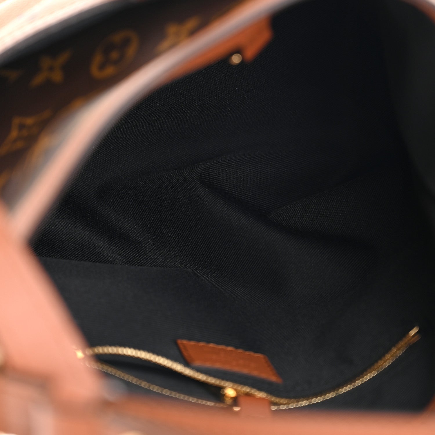 Louis Vuitton Reverse Monogram Dauphine Hobo PM 5 of 10