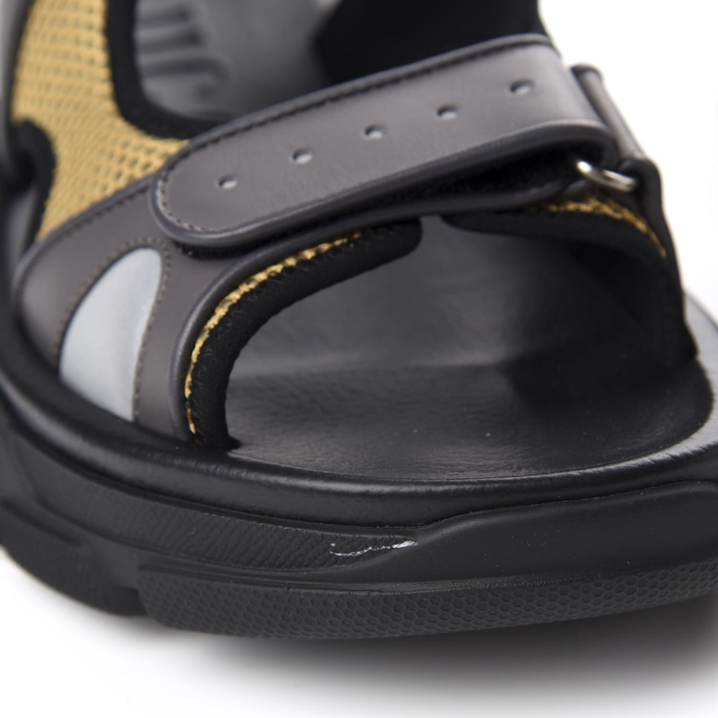 X SEGA Nappa Mesh Mens Aguru Sandals 9 Loess Black