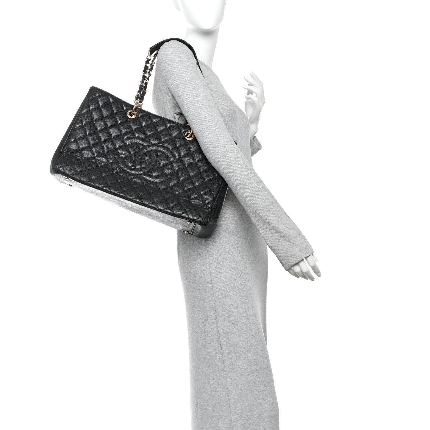 Caviar Quilted XL Grand Shopping Tote GST Black