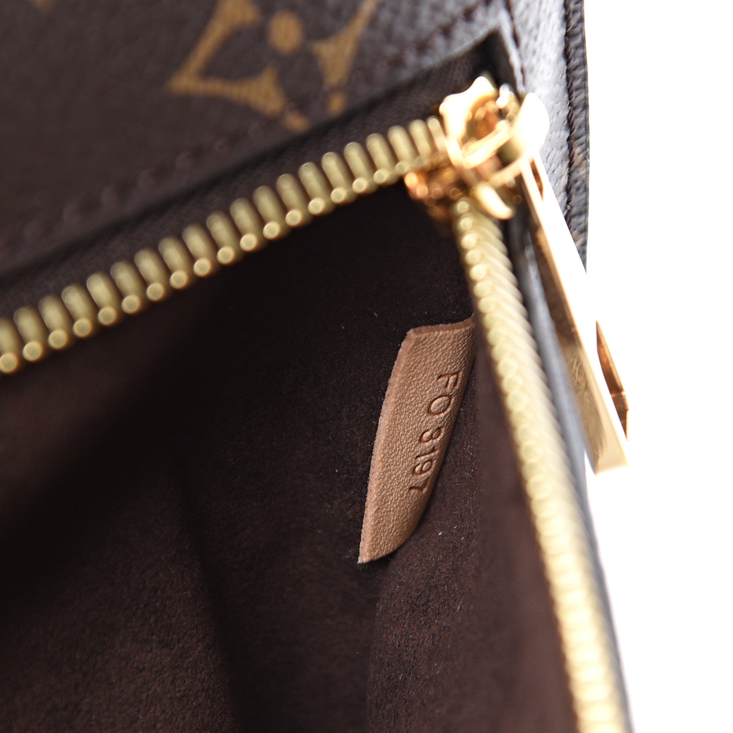 Louis Vuitton Monogram Pochette Metis 6 of 11