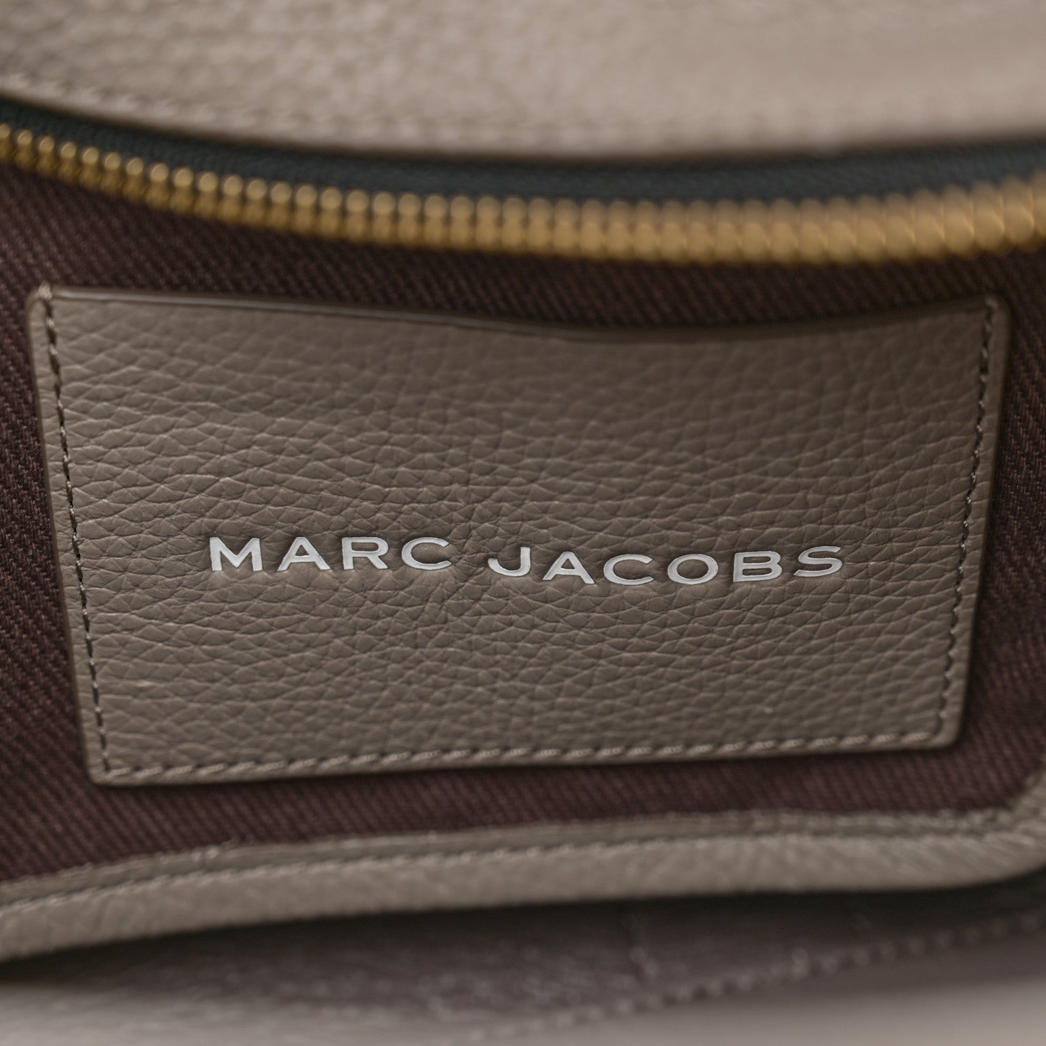 Marc Jacobs Grained Calfskin Small The Tote Bag Cement 6 of 13