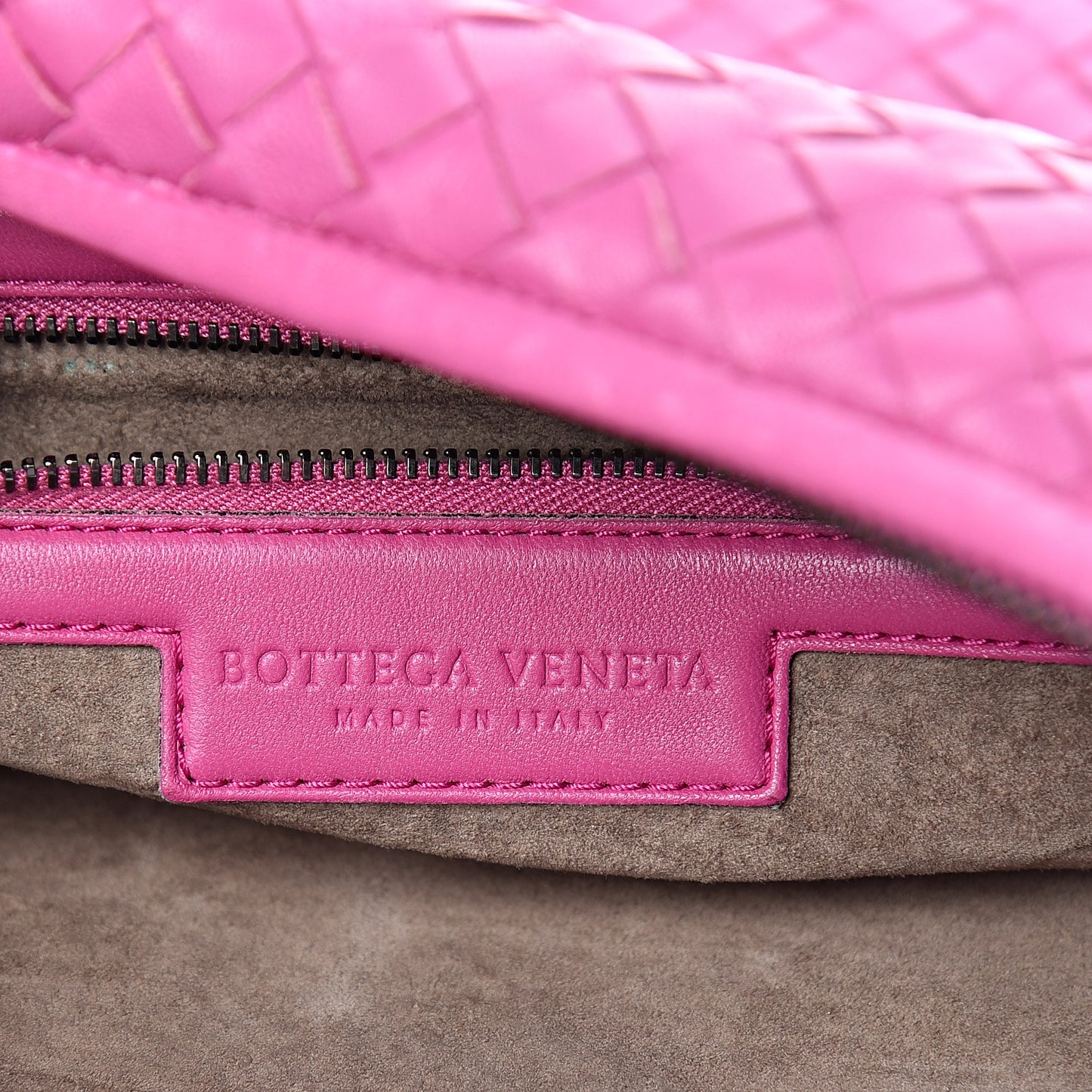 Nappa Intrecciato Medium Veneta Hobo Ametiste