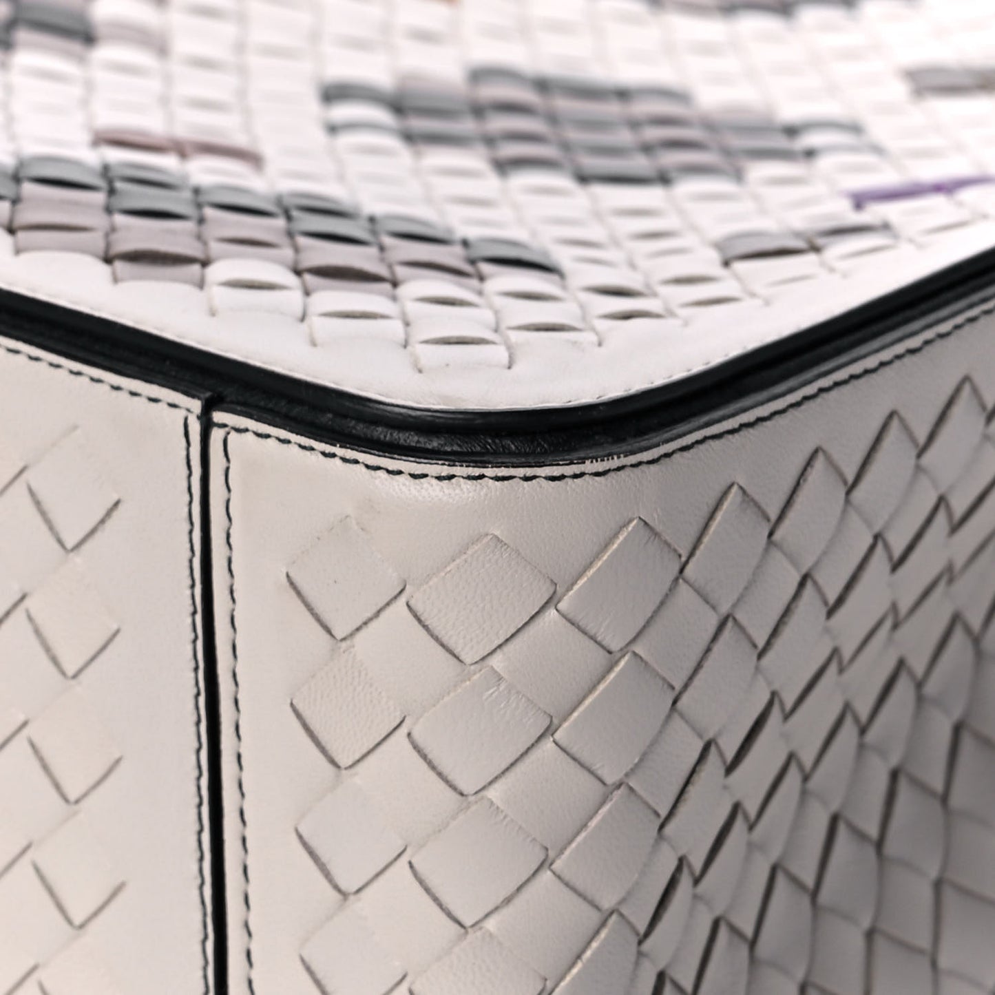 Nappa Intrecciato Artsy Tote Cement Abstract