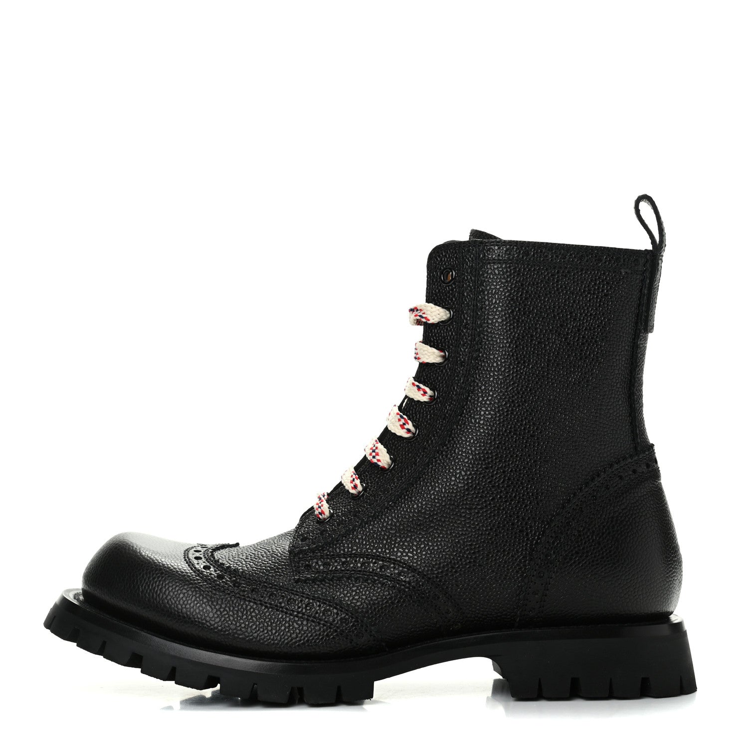 Gucci Grained Calfskin Mens Brogue Wingtip Lug Sole Boots 9 Black 1 of 8