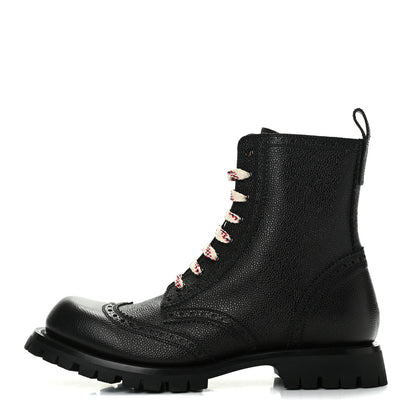 Gucci Grained Calfskin Mens Brogue Wingtip Lug Sole Boots 9 Black 1 of 8