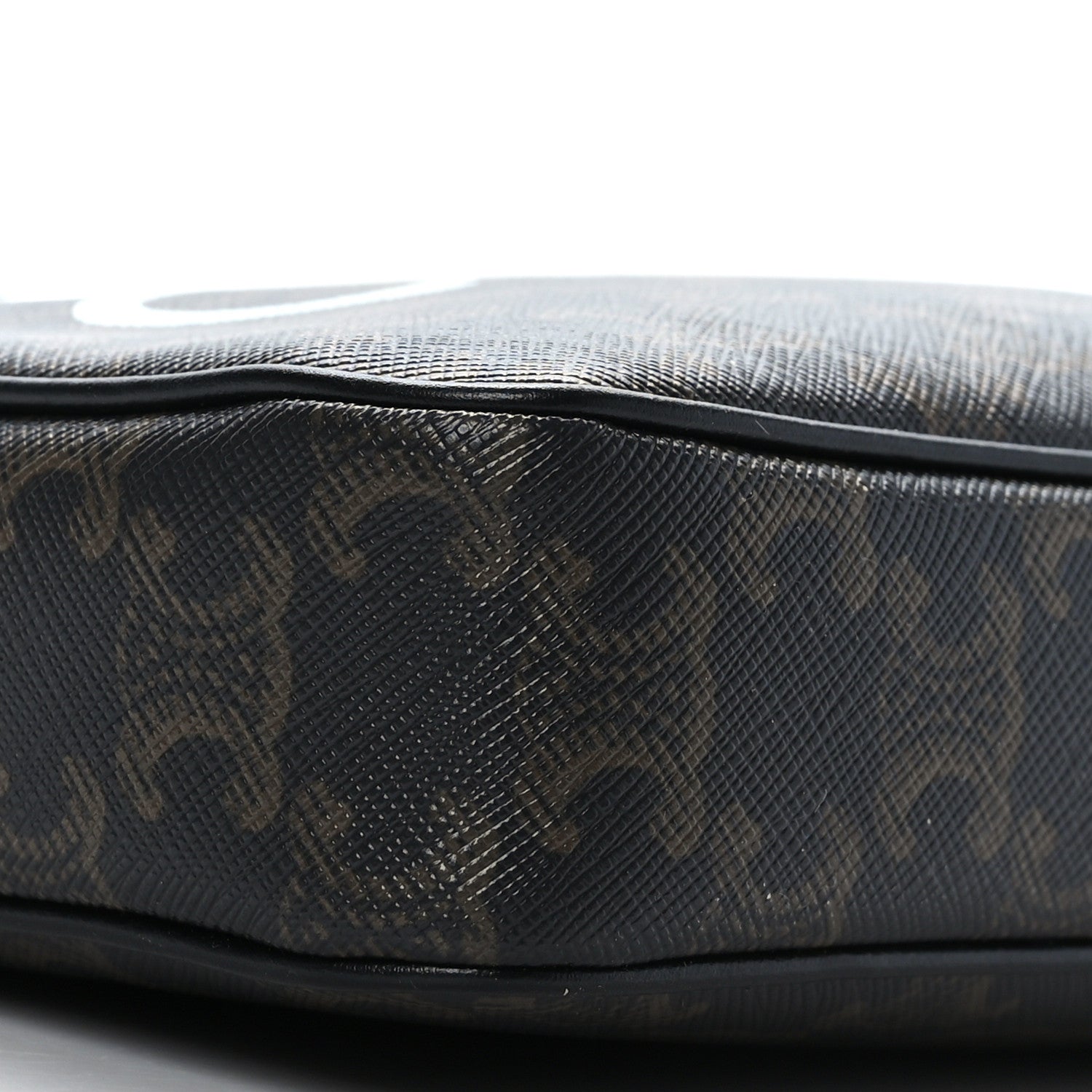 Celine Triomphe Canvas Medium Messenger Bag Black 8 of 10