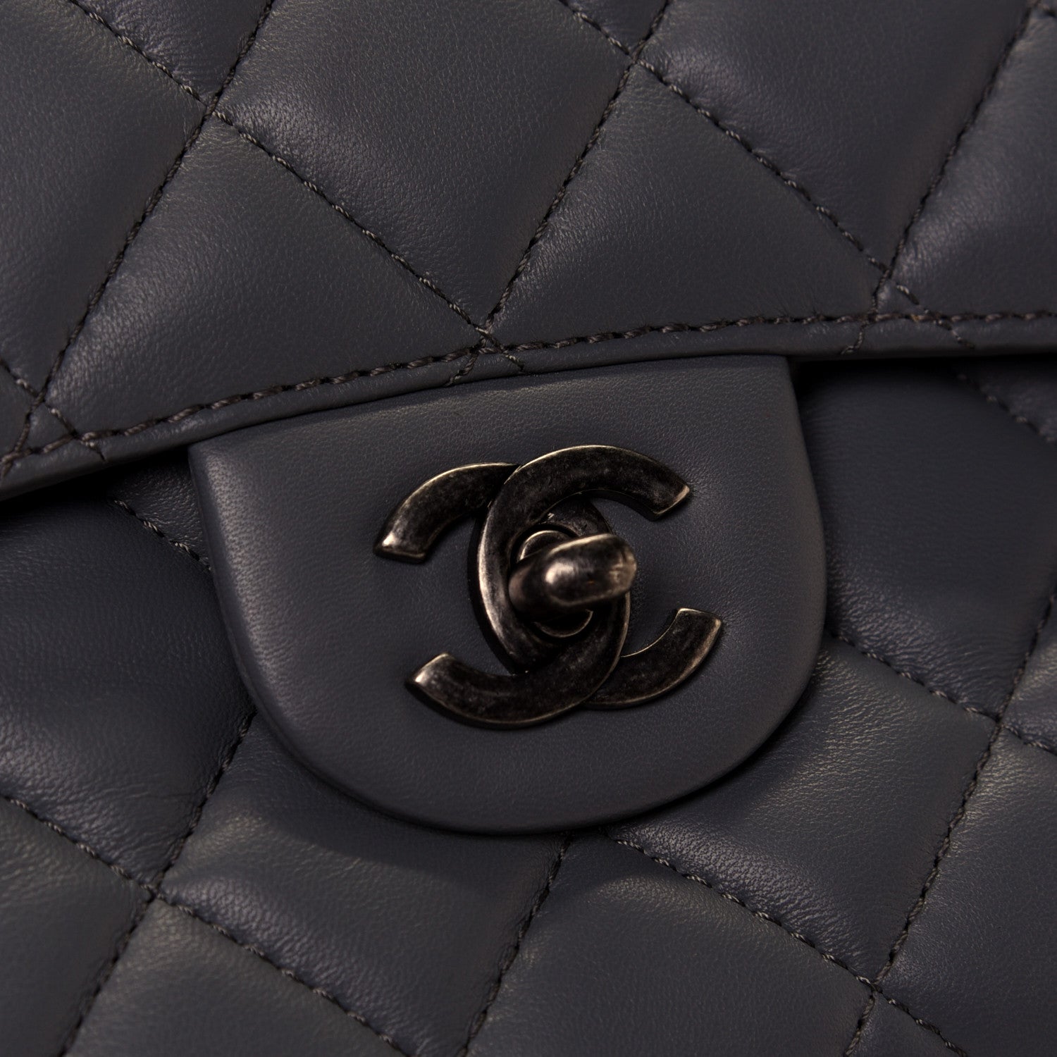 Chanel Lambskin Quilted Hobo Blue 28 of 32