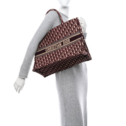 Christian Dior CHRISTIAN DIOR Oblique Large Book Tote Burgundy Multicolor 2 of 10