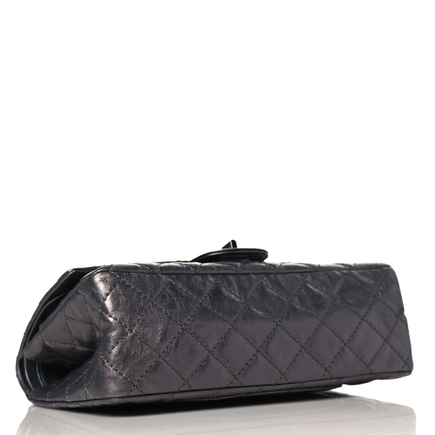 Chanel Metallic Aged Calfskin Quilted 2.55 Reissue 225 Flap Silver 4 of 10