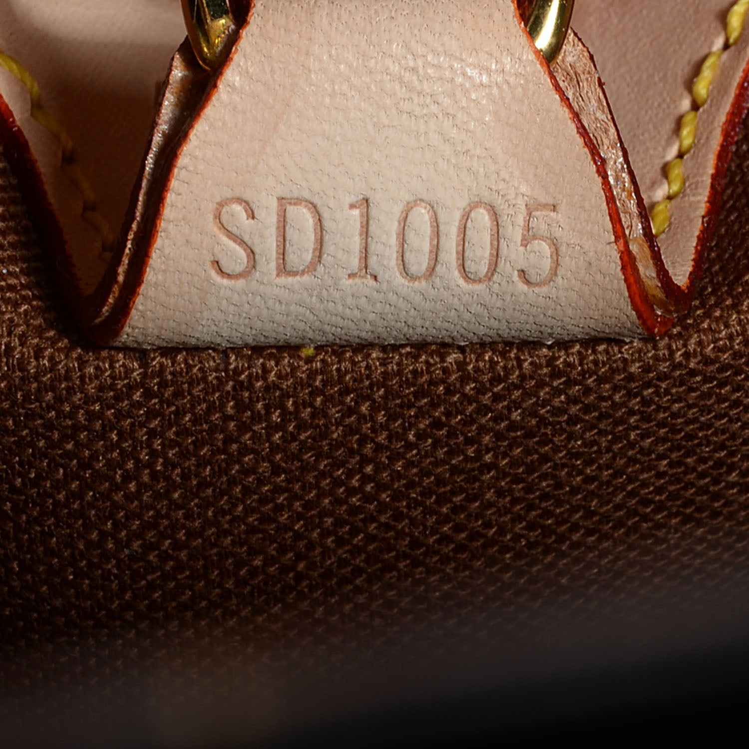 Louis Vuitton Monogram Ellipse MM 7 of 7