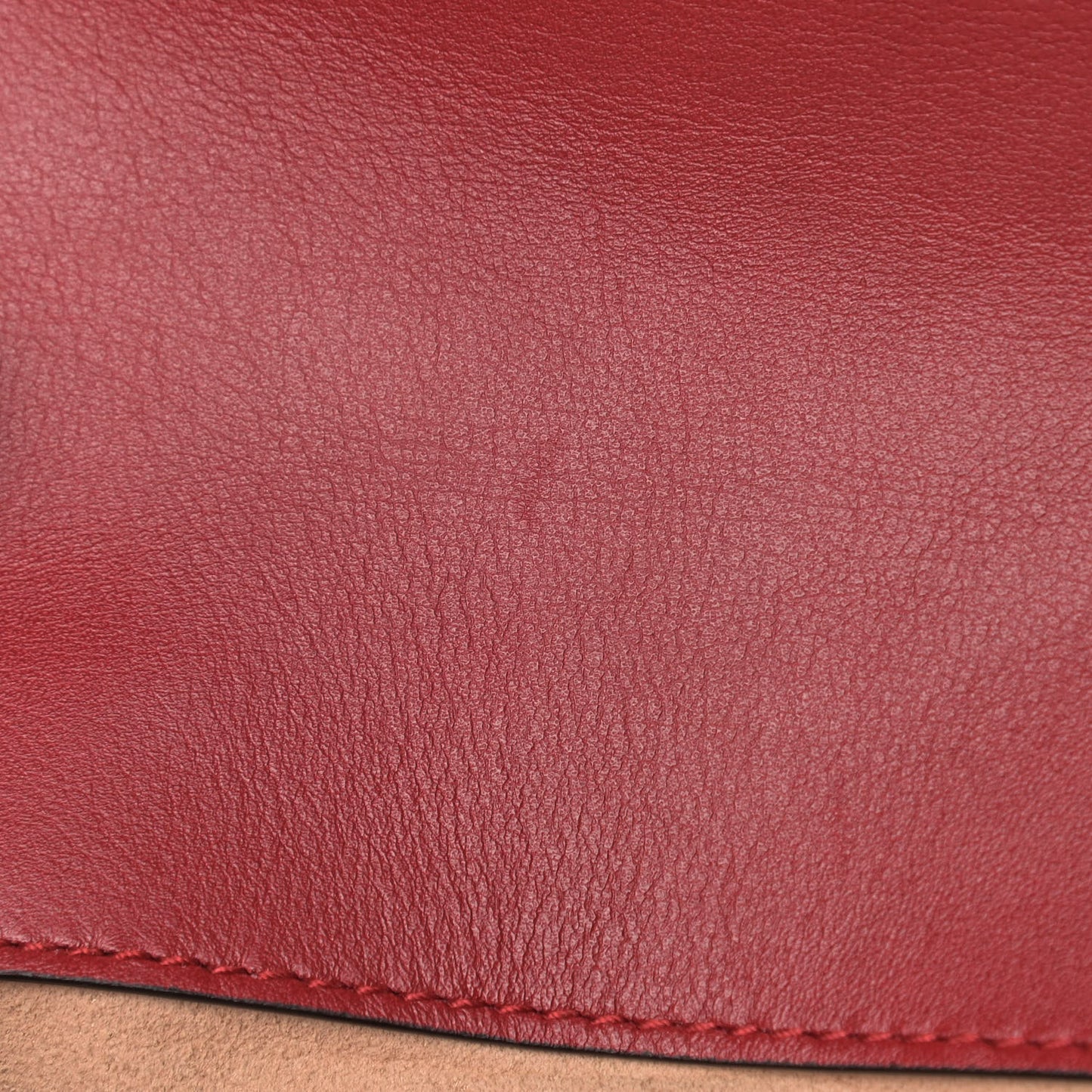 Calfskin Matelasse Super Mini GG Marmont Shoulder Bag Hibiscus Red