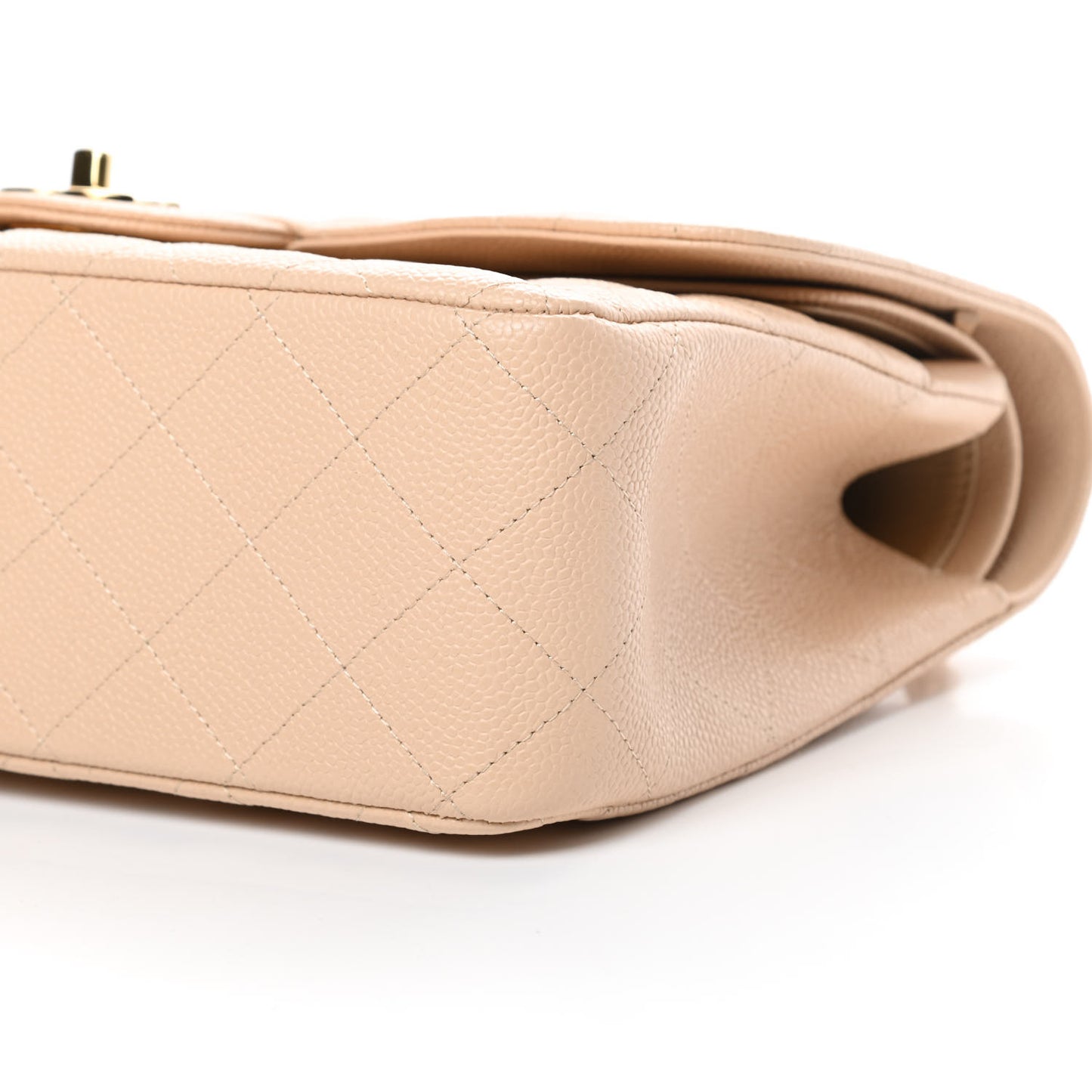 Caviar Quilted Jumbo Double Flap Beige Clair