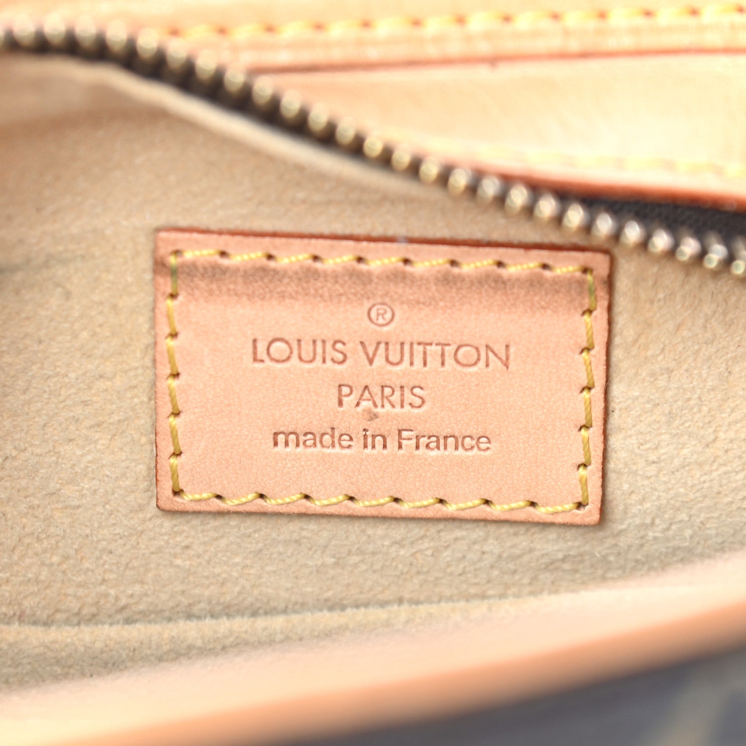 Louis Vuitton Monogram Hudson GM 8 of 10
