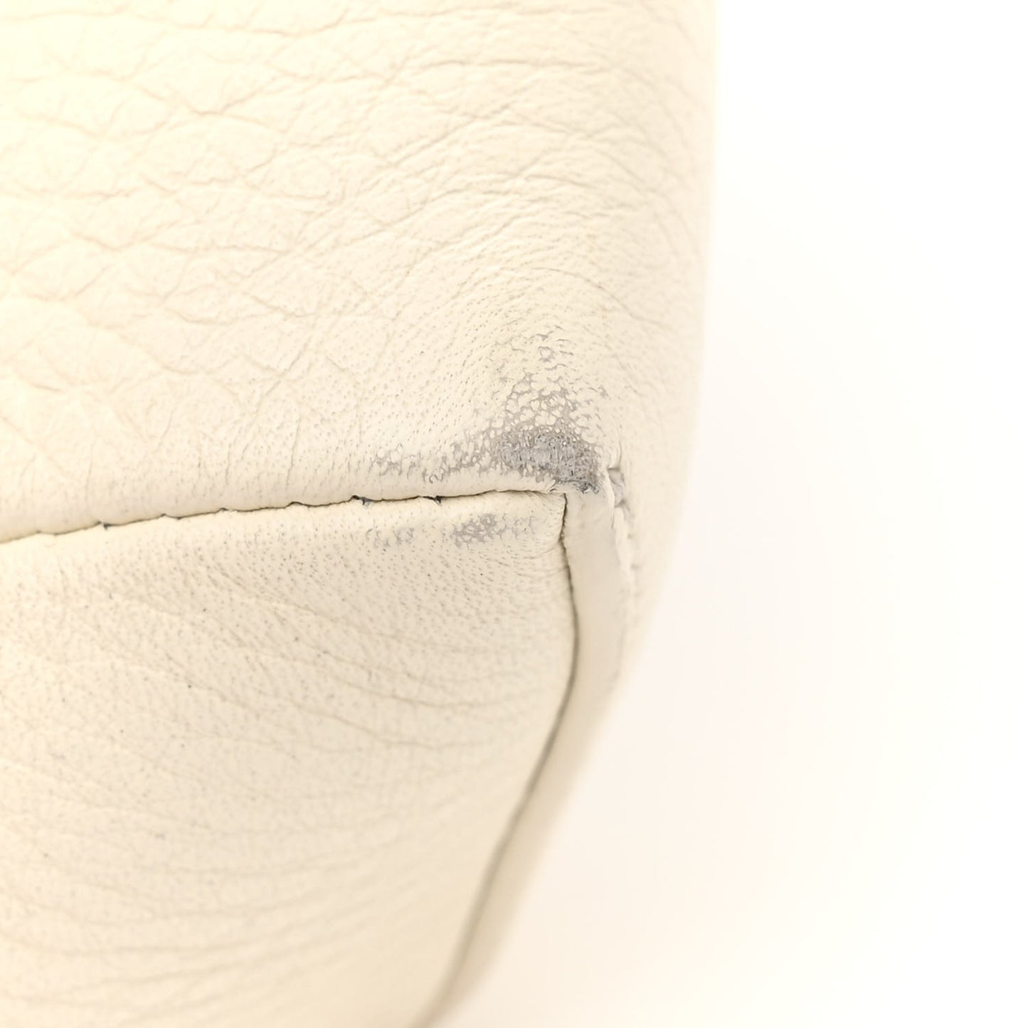 Grained Calfskin L19 Extra Pocket Pouch Whisper White