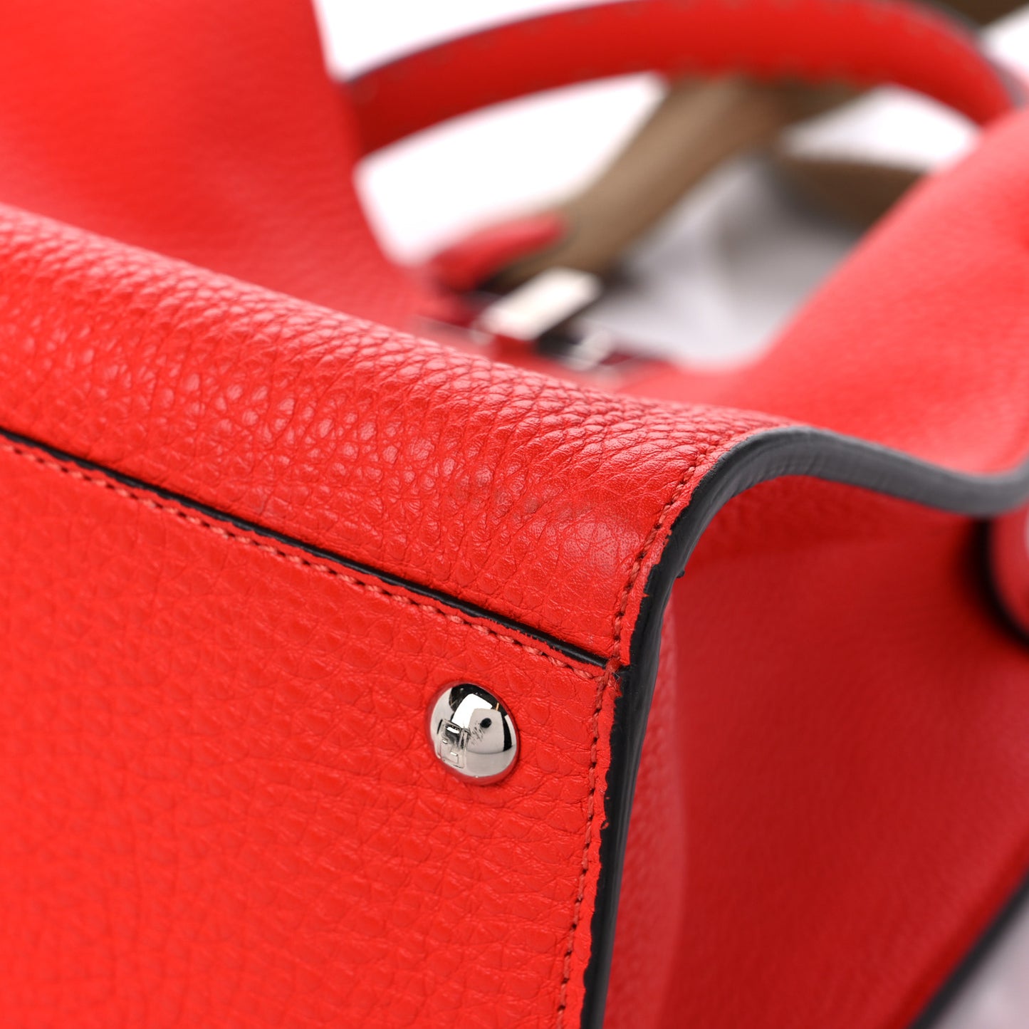 Cuoio Romano Selleria Medium Peekaboo X-Lite Fiamma Rosso