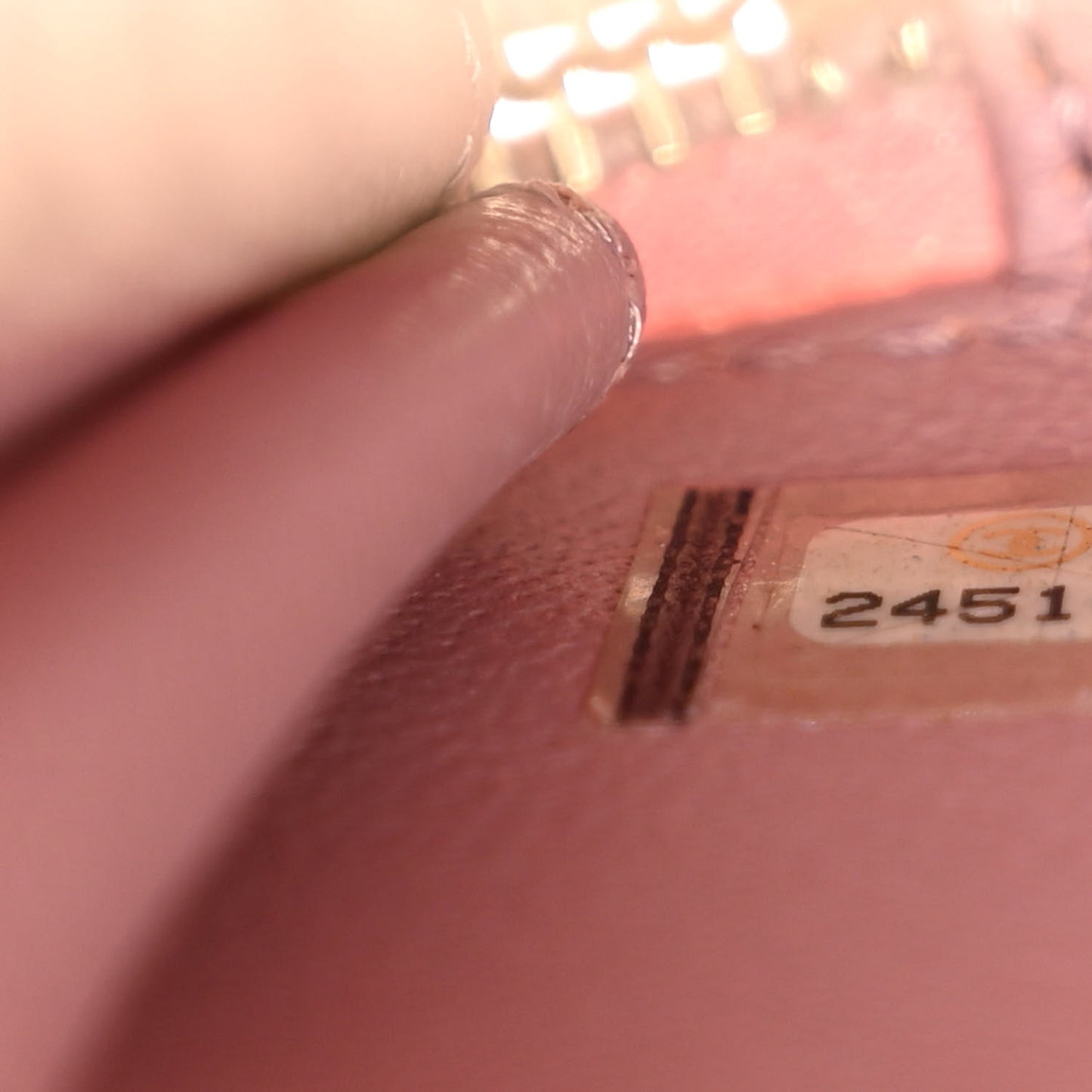 Caviar Quilted Medium Business Affinity Flap Light Pink