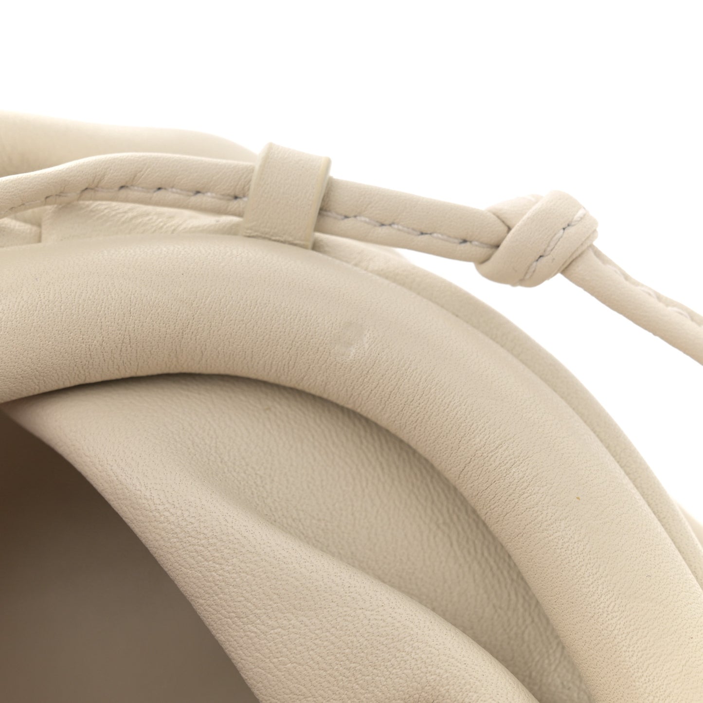 Butter Calfskin The Mini Pouch Plaster