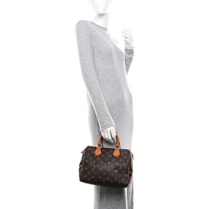 Louis Vuitton Monogram Speedy 25 2 of 19