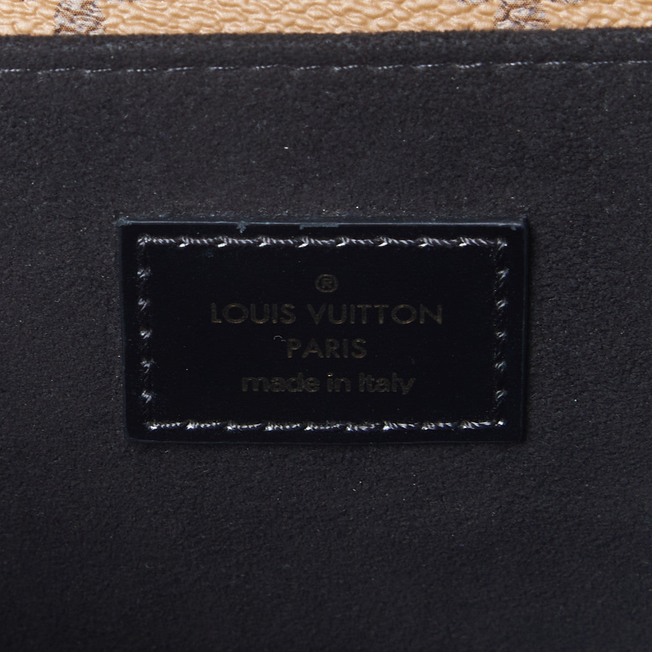 Reverse Monogram Pochette Metis