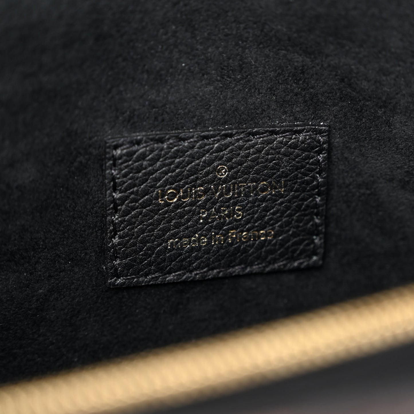 Monogram Victoire Black