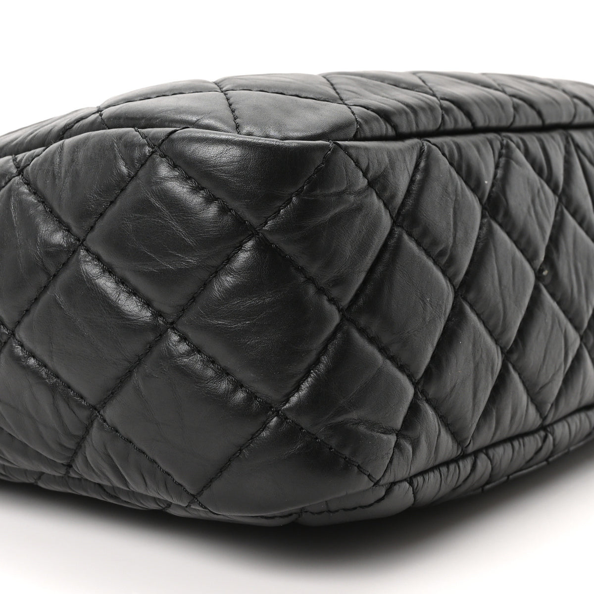 Aged Calfskin Quilted Large Reissue Camera Case Black Black