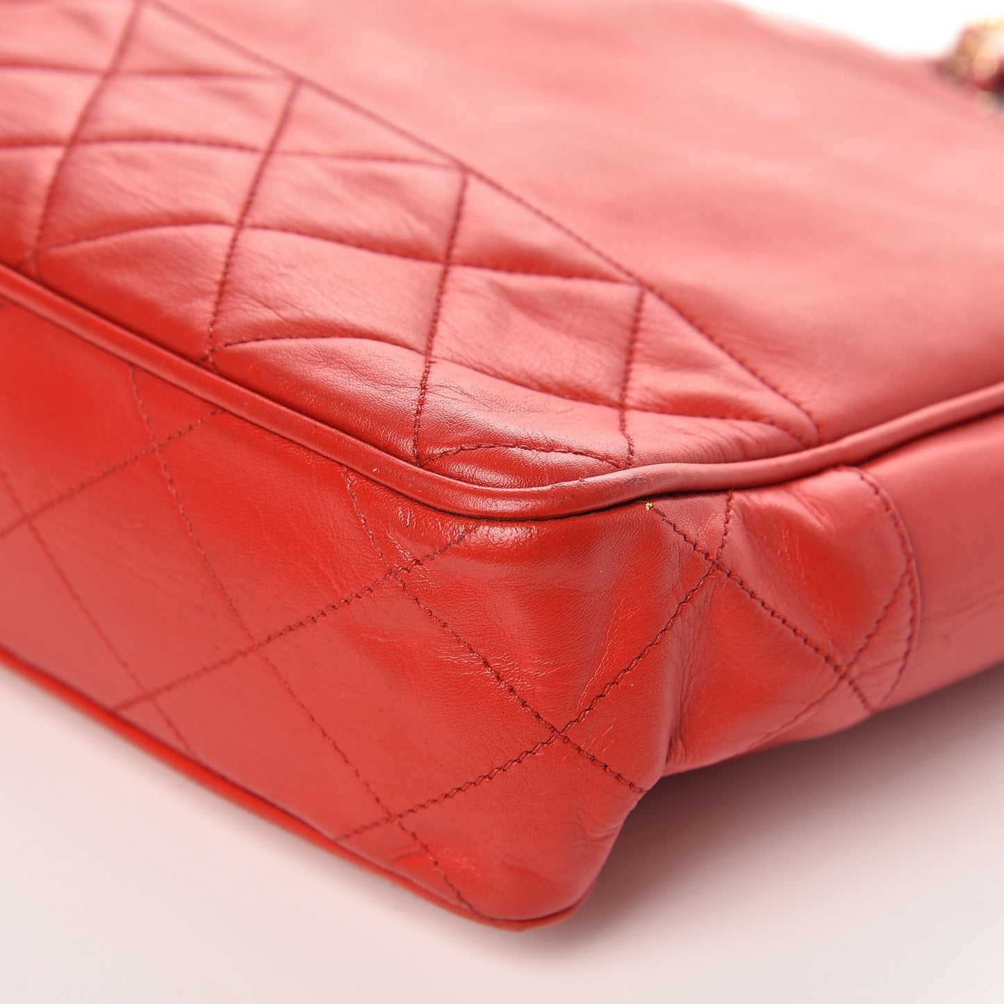 Lambskin Quilted Shoulder Bag Red