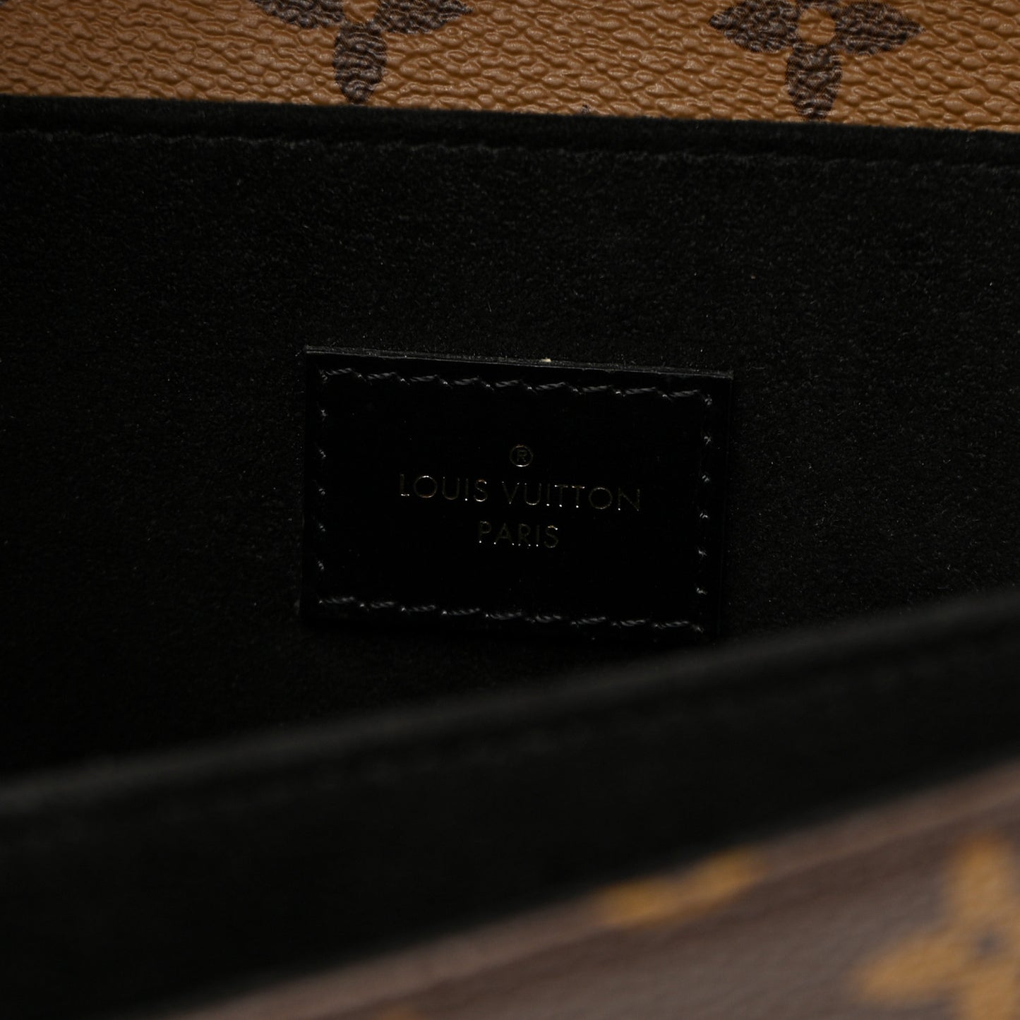 Reverse Monogram Pochette Metis