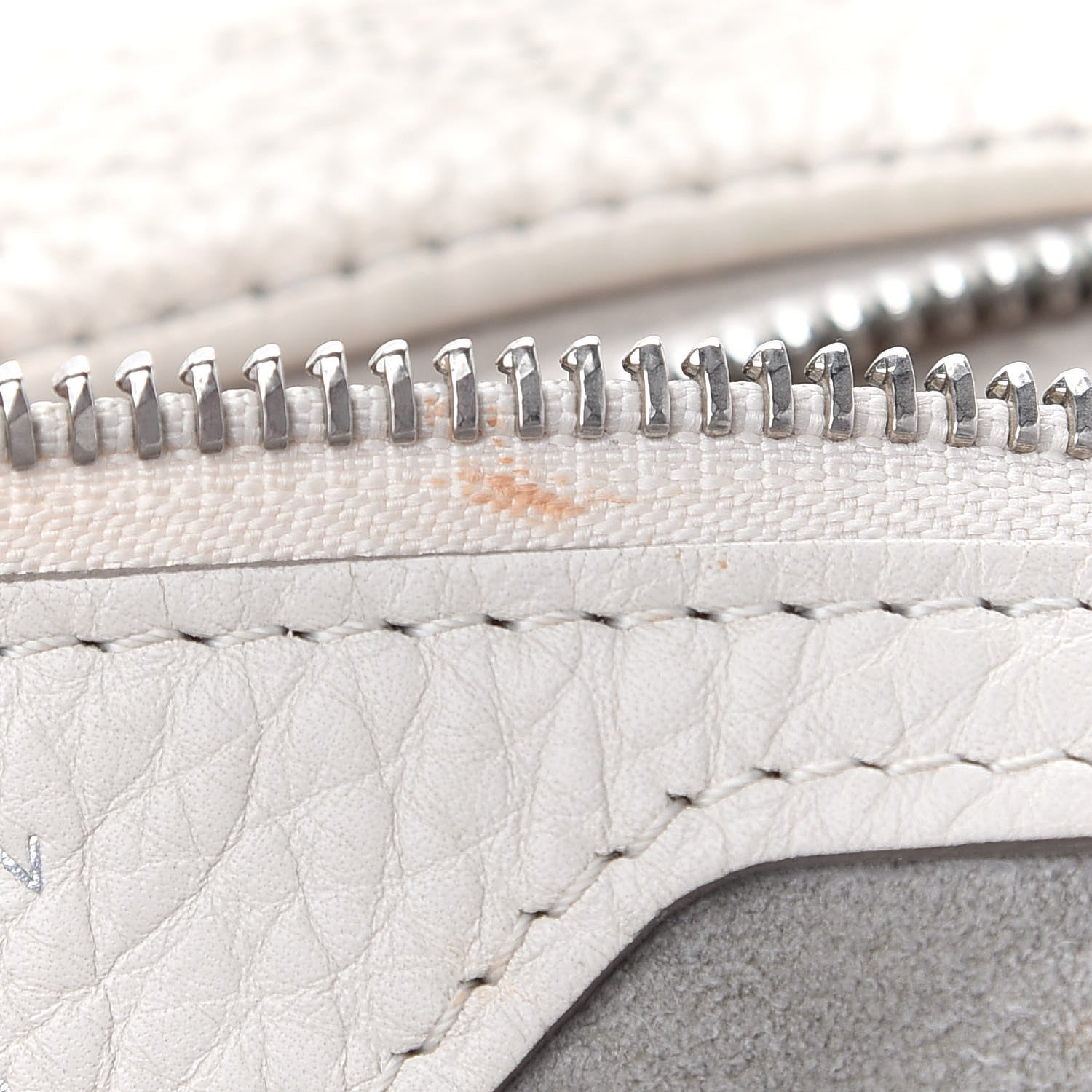 Louis Vuitton Mahina Selene PM Ivory 19 of 22