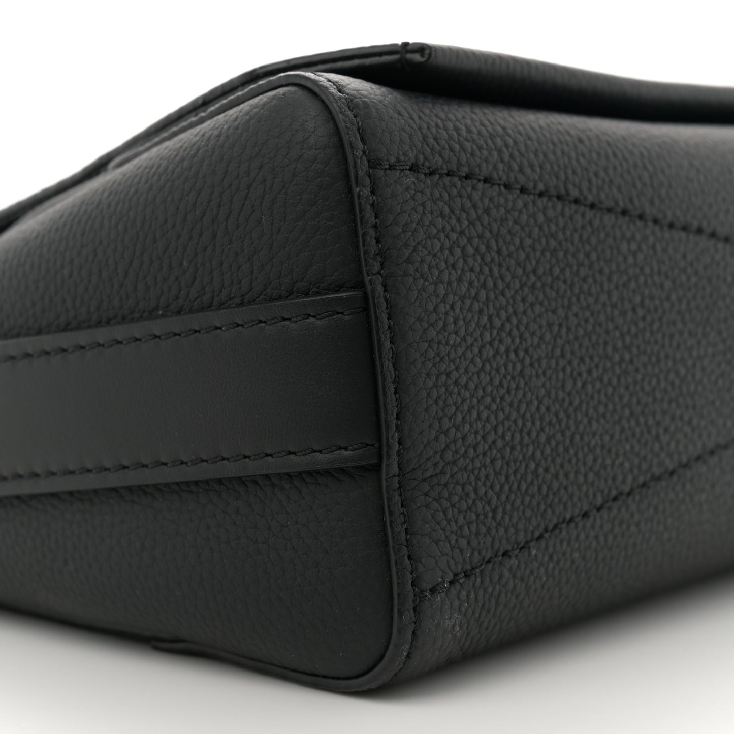Calfskin Aerogram Takeoff Messenger Black