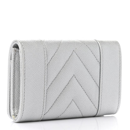 Chanel Metallic Caviar Chevron Quilted Vintage Mademoiselle Flap Card Holder Silver 5 of 17