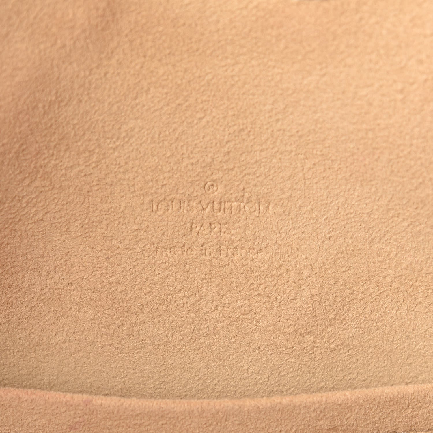 Louis Vuitton Monogram Theda GM 6 of 16