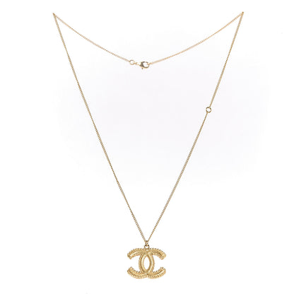Chanel Metal CC Necklace Matte Gold 3 of 6