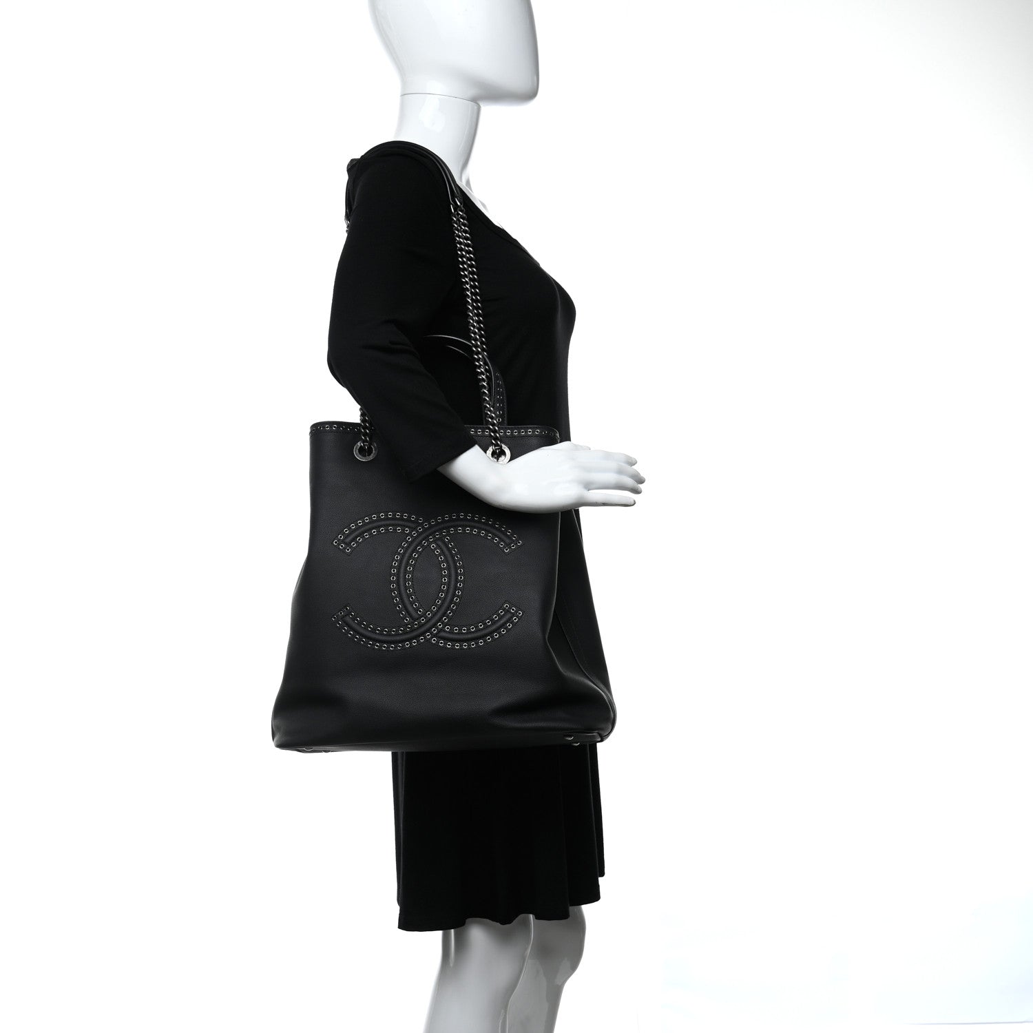 Chanel Grained Calfskin Large Coco Eyelets Shopping Tote Black 2 of 13