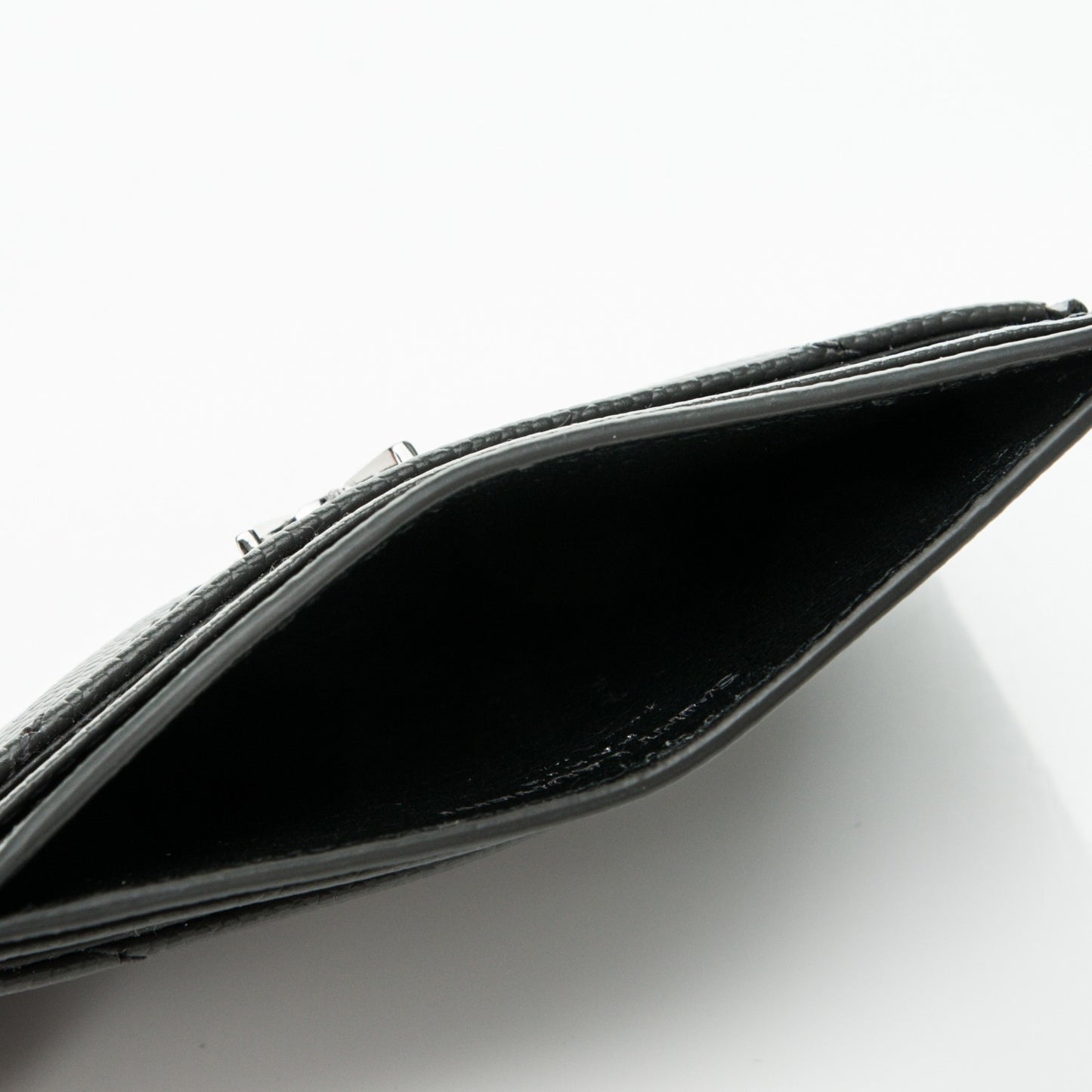 Grain De Poudre Matelasse Chevron Monogram Credit Card Case Fog